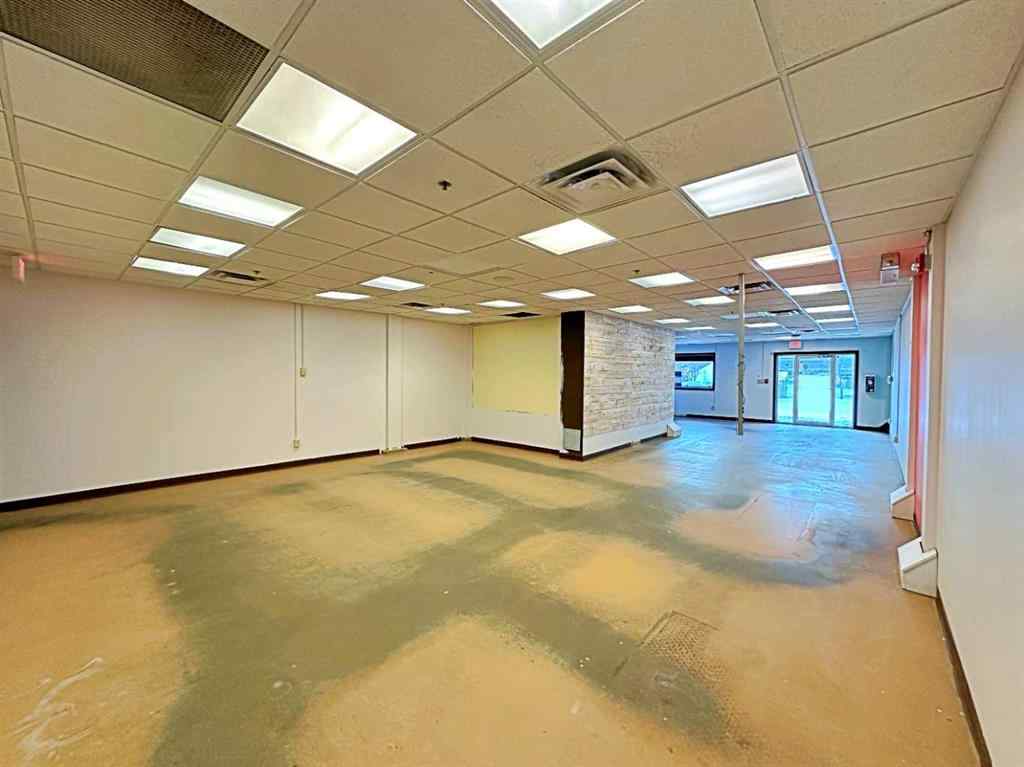 MLS® A2178833 - Unit #4 122 Millennium Drive  in Timberlea Fort McMurray, Commercial