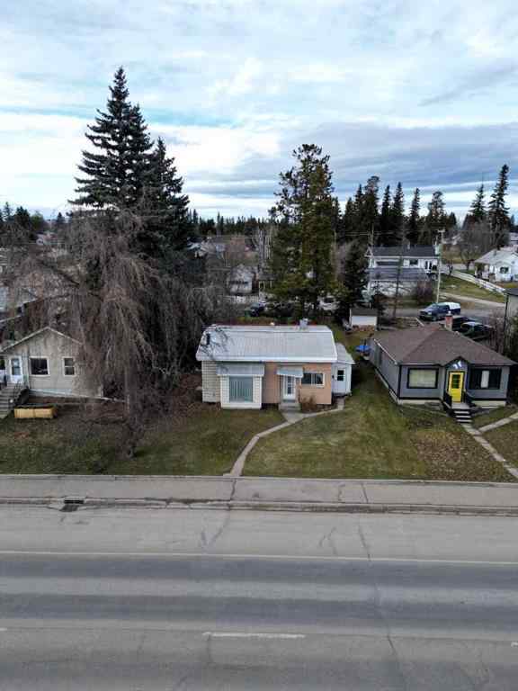 MLS® A2178834 - 4720 4 Avenue  in Edson Edson, Land