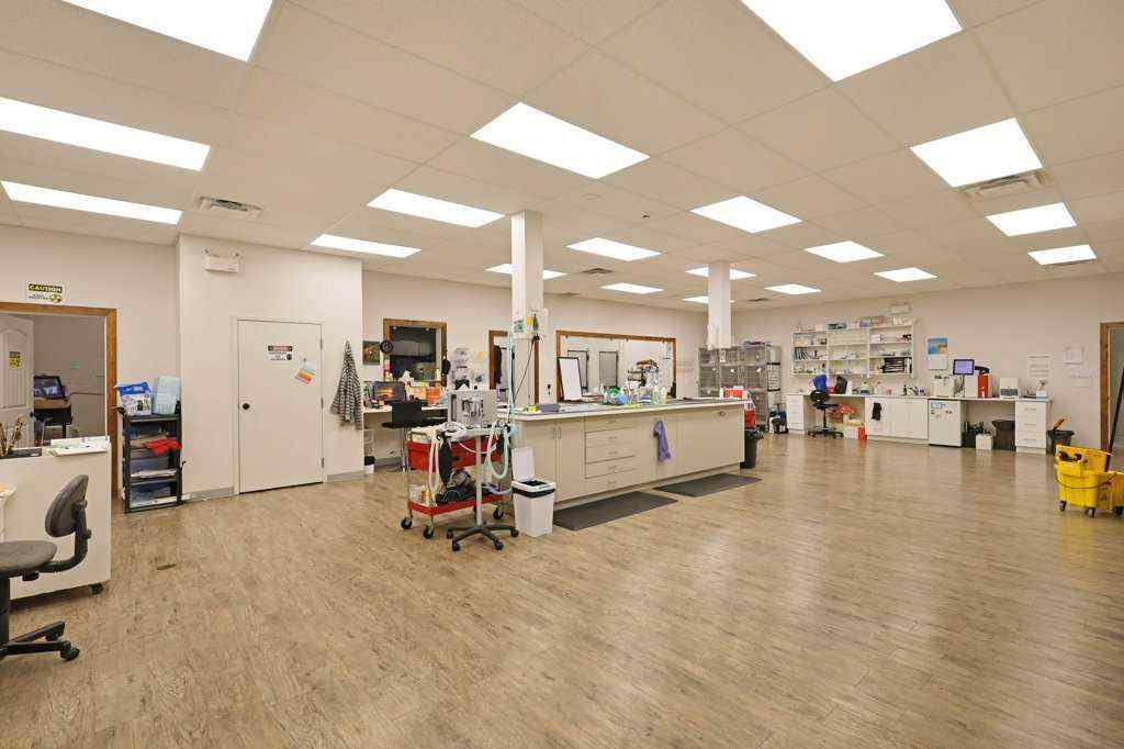 MLS® A2178921 - 50 Upland Boulevard W in Central Brooks, Commercial
