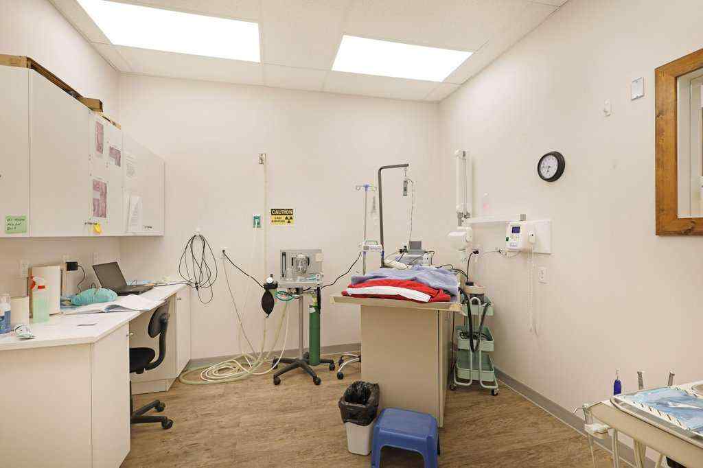 MLS® A2178921 - 50 Upland Boulevard W in Central Brooks, Commercial