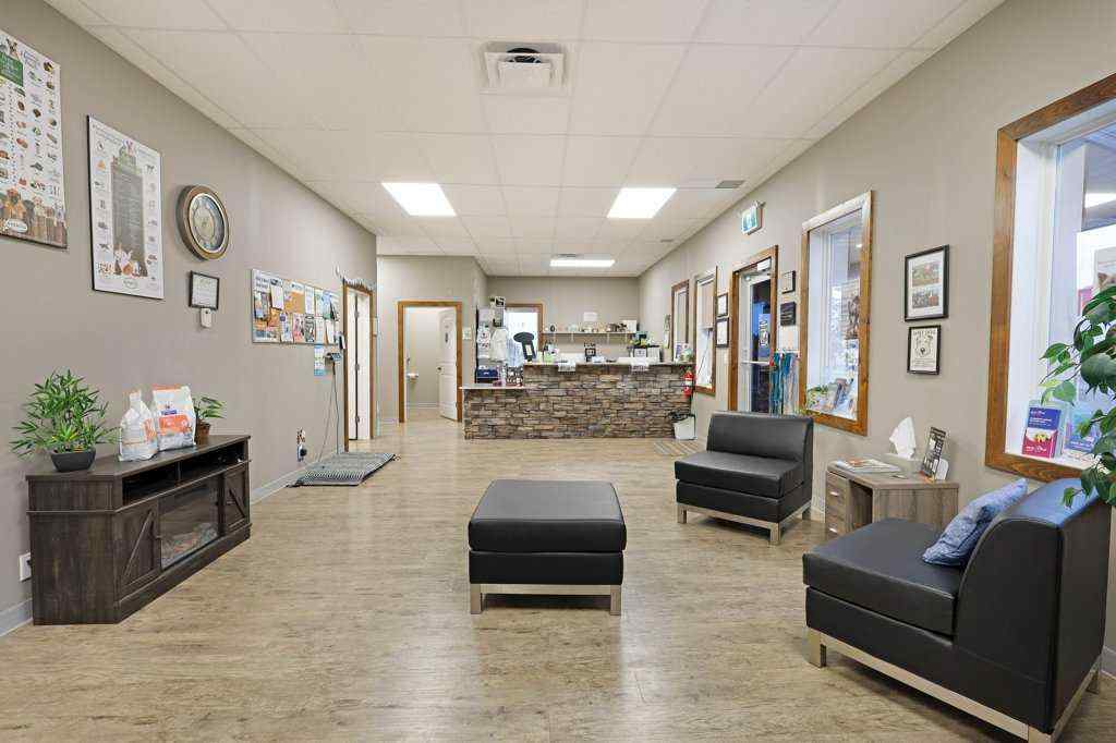MLS® A2178921 - 50 Upland Boulevard W in Central Brooks, Commercial
