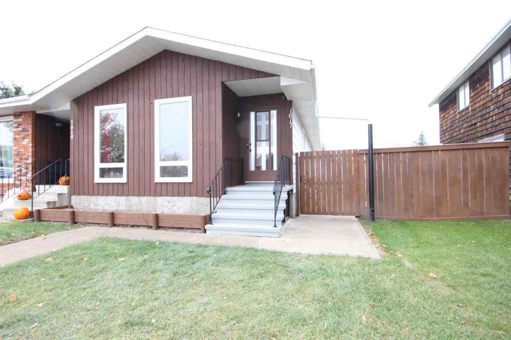 MLS® A2178947 - 1617 4 Avenue  in NONE Wainwright, Residential