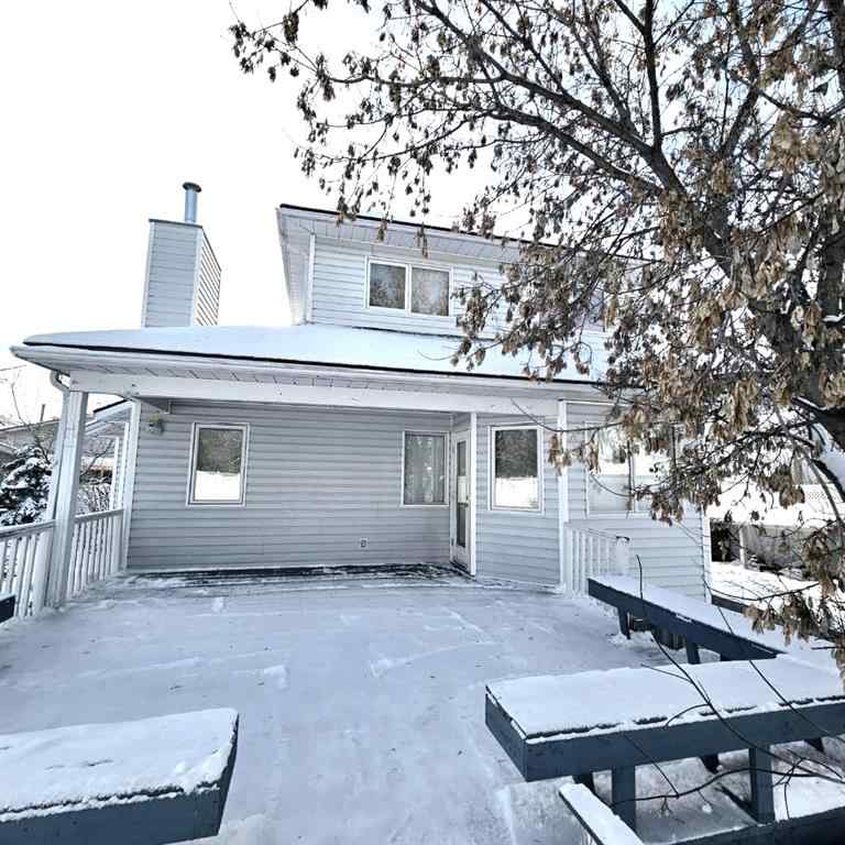 MLS® A2179001 - 9517 91 Street  in Lac La Biche Lac La Biche, Residential