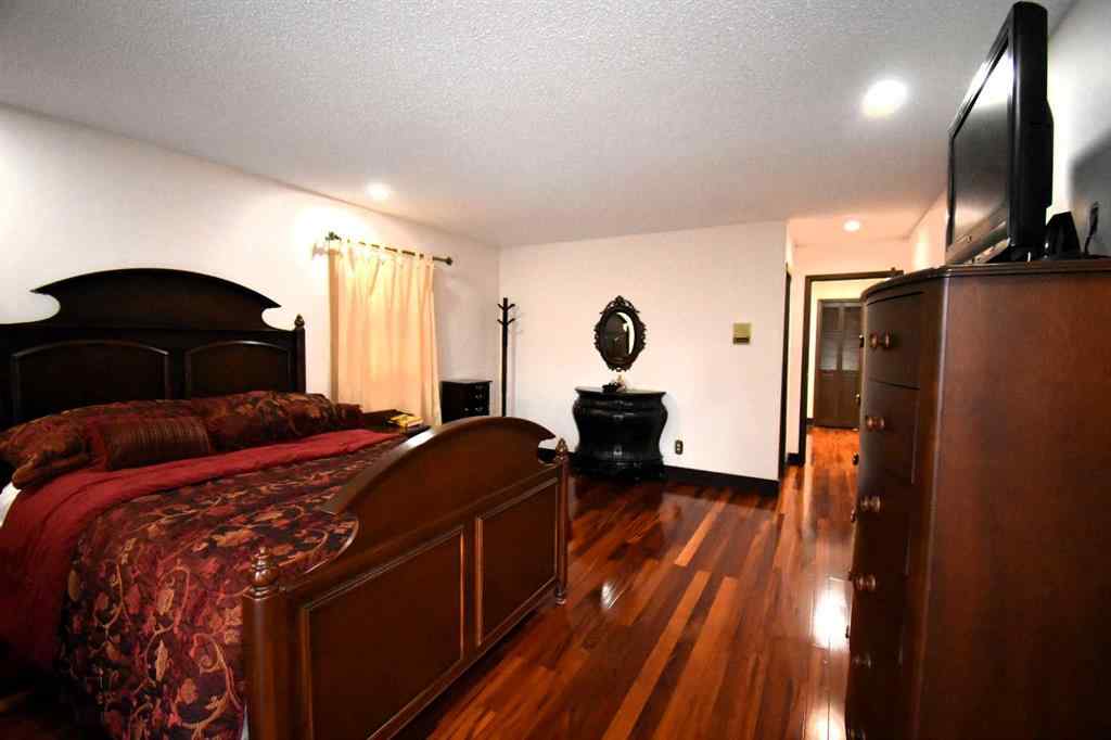 MLS® A2179032 - 105 MCPHERSON Square  in Hillcrest Hinton, Residential