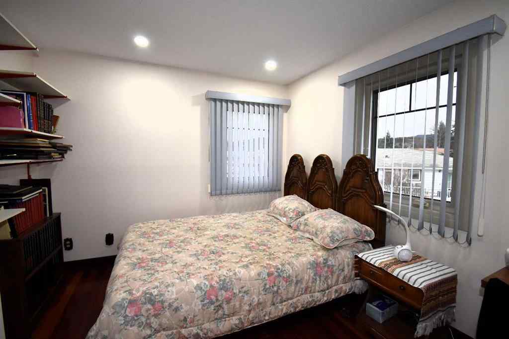 MLS® A2179032 - 105 MCPHERSON Square  in Hillcrest Hinton, Residential