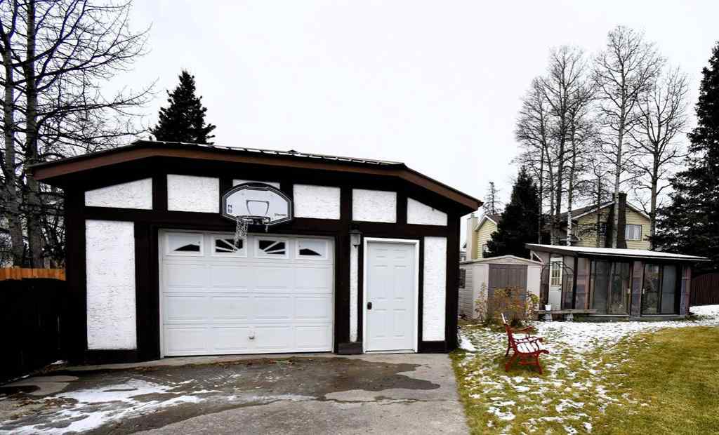 MLS® A2179032 - 105 MCPHERSON Square  in Hillcrest Hinton, Residential
