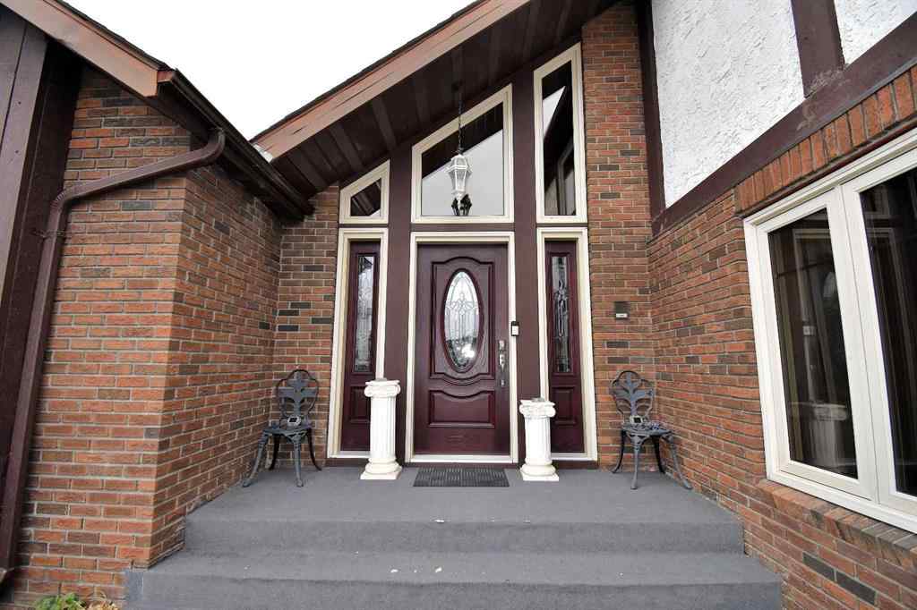 MLS® A2179032 - 105 MCPHERSON Square  in Hillcrest Hinton, Residential