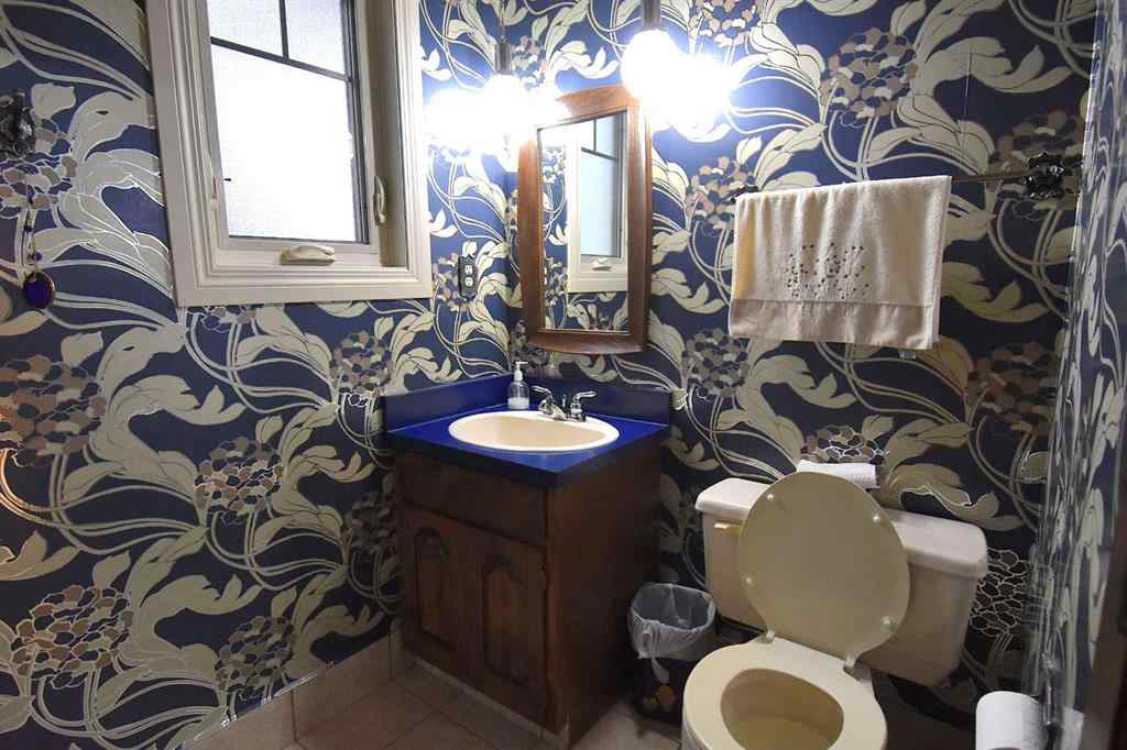 MLS® A2179032 - 105 MCPHERSON Square  in Hillcrest Hinton, Residential