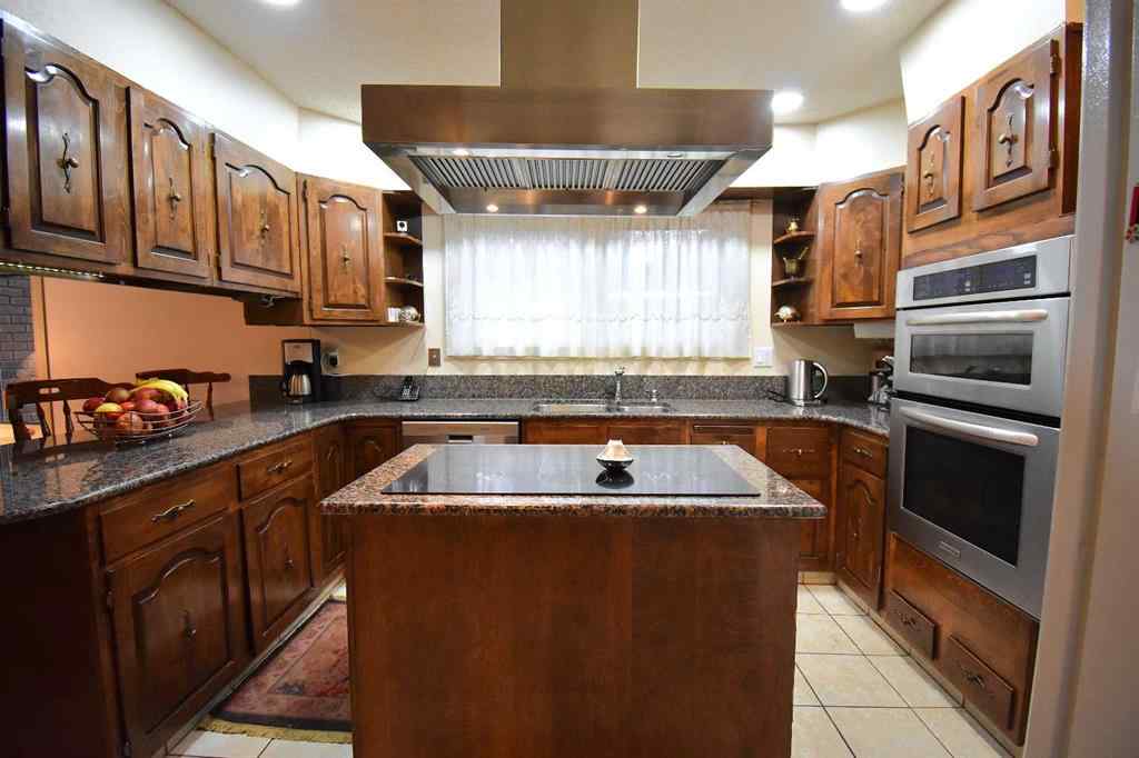 MLS® A2179032 - 105 MCPHERSON Square  in Hillcrest Hinton, Residential