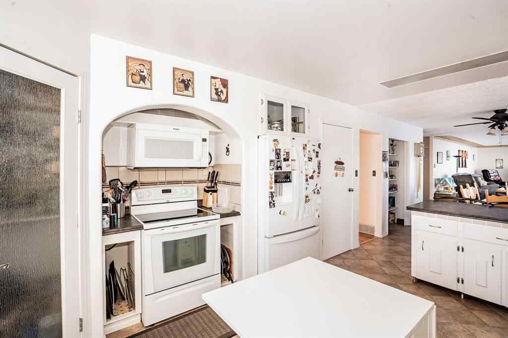 MLS® A2179326 - 242051 HWY 2   in NONE Rural Peace No. 135, M.D. of, Residential