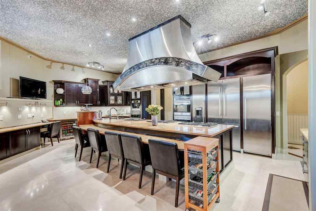 MLS® A2179465 - 75 Gray Way  in Bearspaw_Calg Rural Rocky View County, Residential