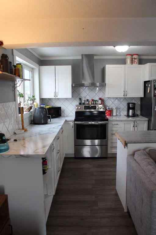 MLS® A2179481 - 409 2nd Street NE in NONE Manning, Residential