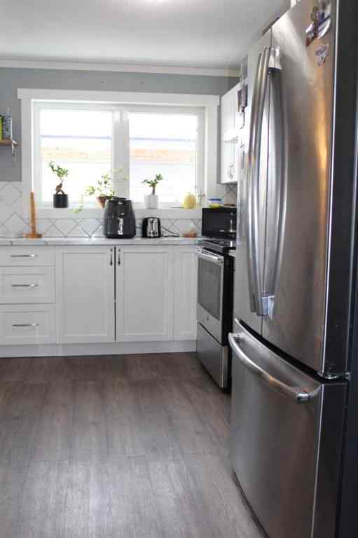 MLS® A2179481 - 409 2nd Street NE in NONE Manning, Residential