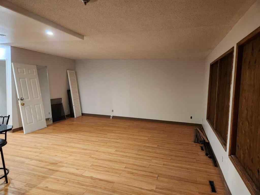 MLS® A2179549 - 5517  47 High Prairie Street N in NONE High Prairie, Residential