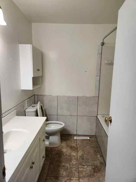 MLS® A2179549 - 5517  47 High Prairie Street N in NONE High Prairie, Residential