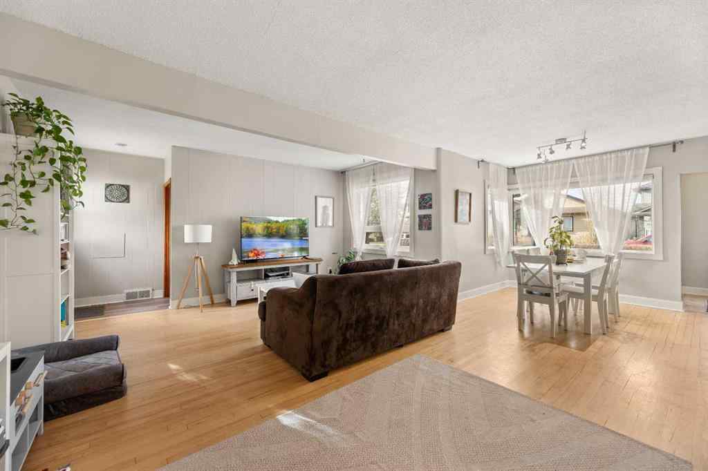 MLS® A2179660 - 4609 47 Avenue  in NONE Olds, Residential