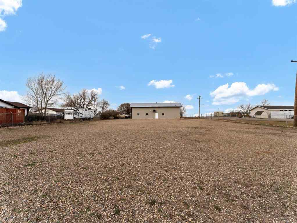 MLS® A2179683 - 1006 2 Avenue  in Dunmore Industrial Dunmore, Commercial