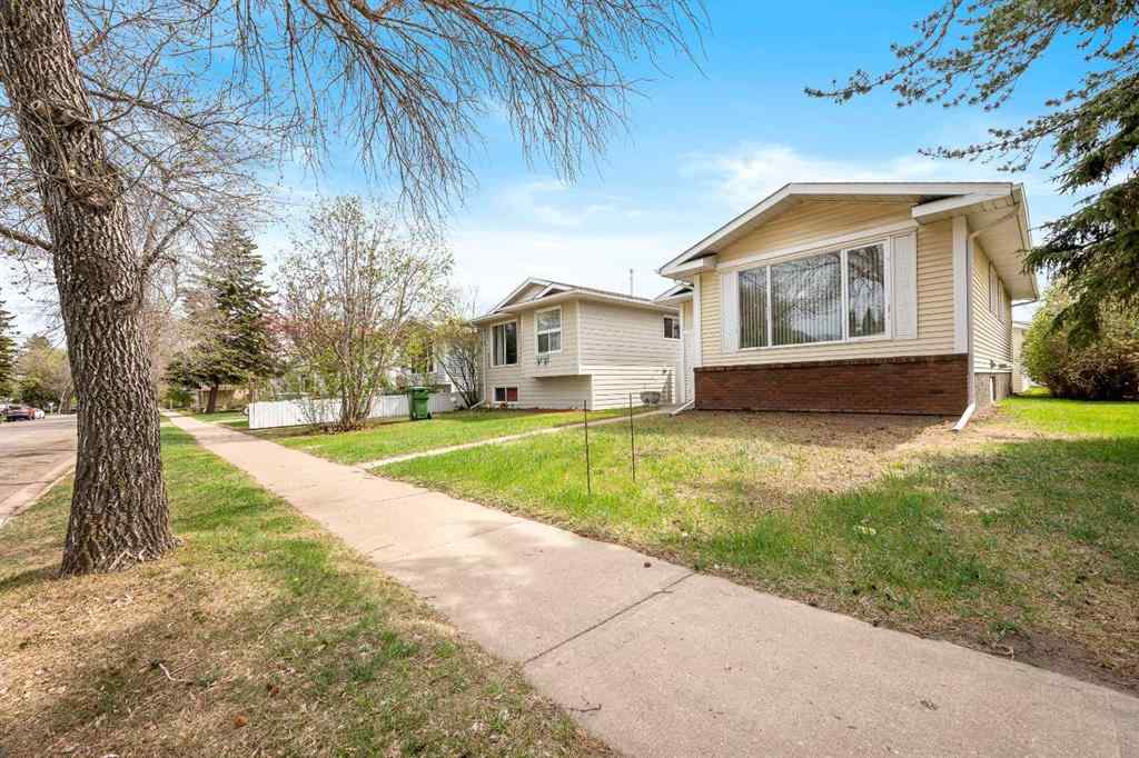 MLS® A2179866 - 4821 48 Street  in Central Business District Lloydminster, Residential