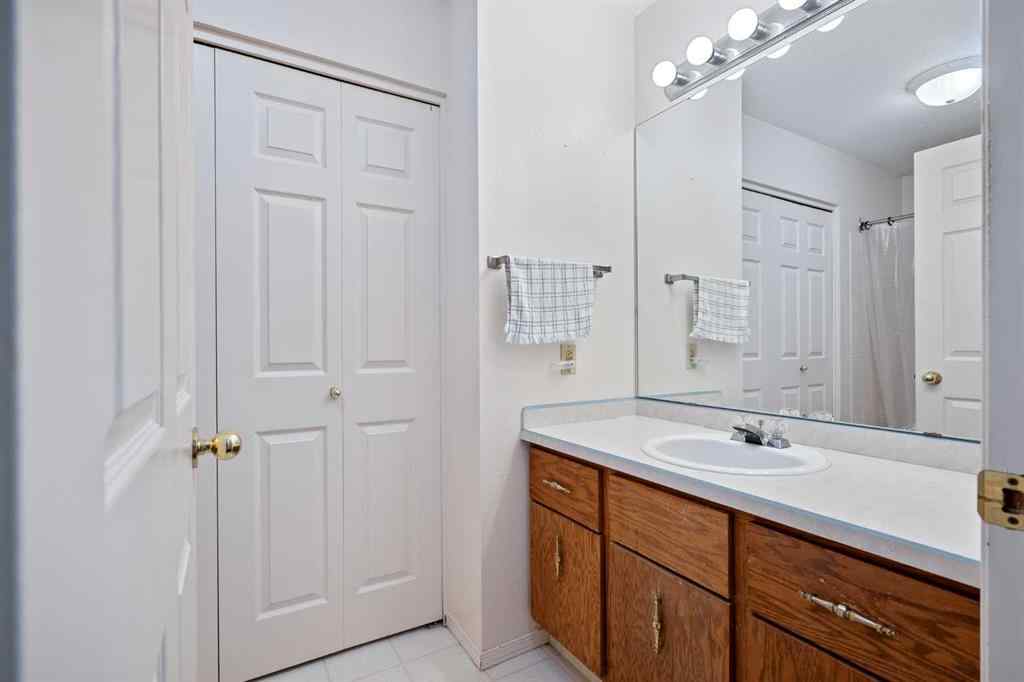 MLS® A2179866 - 4821 48 Street  in Central Business District Lloydminster, Residential