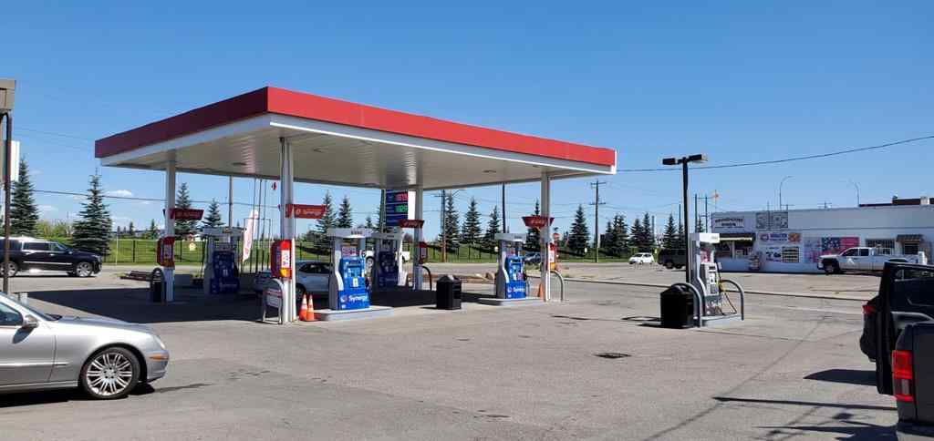 MLS® A2180135 - 2404 68 Avenue SE in Ogden Calgary, Commercial