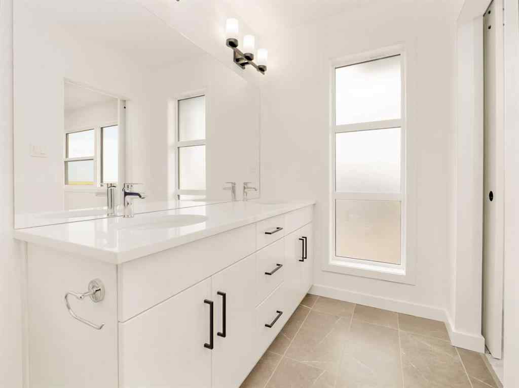 MLS® A2180225 - 714 Violet Place W in Country Meadows Estates Lethbridge, Residential