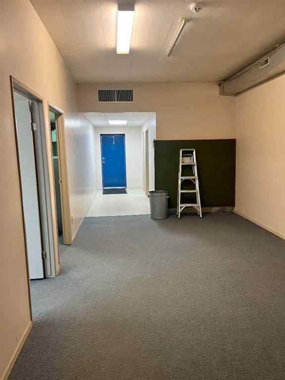 MLS® A2180334 - 5012 50 ave.   in Central Ponoka Ponoka, Commercial