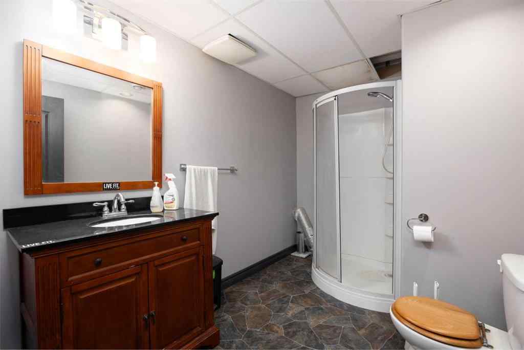 MLS® A2180430 - 5627 Draper Road  in Waterways Fort McMurray, Residential