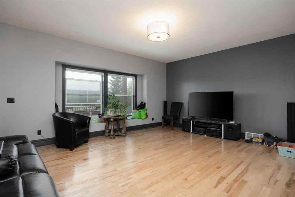 MLS® A2180430 - 5627 Draper Road  in Waterways Fort McMurray, Residential
