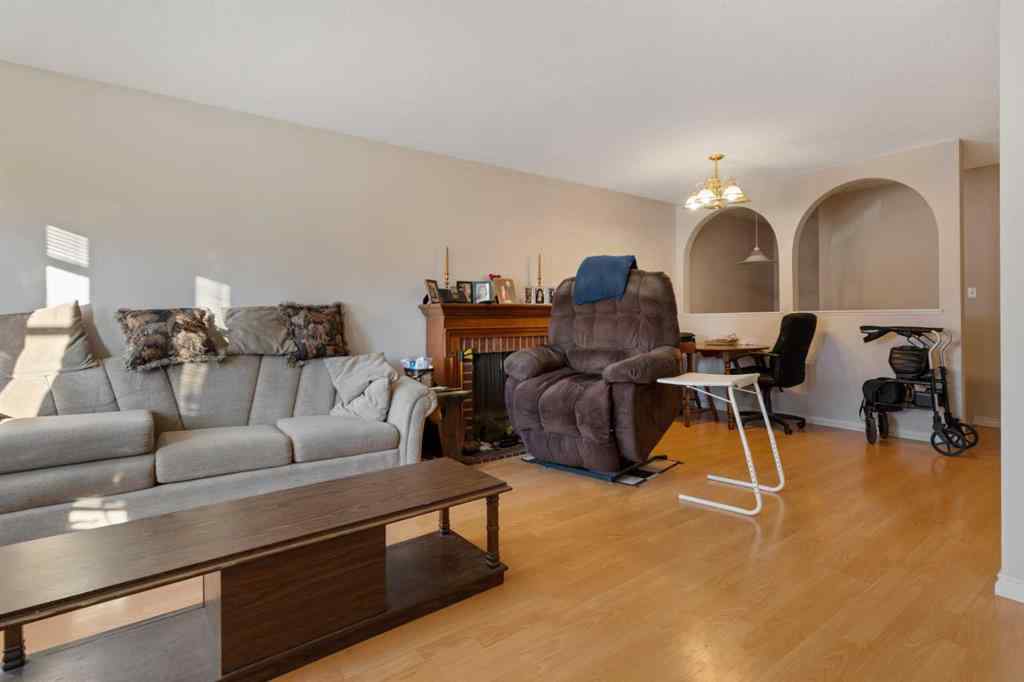MLS® A2180472 - 5121 50 Street  in Strome Strome, Residential