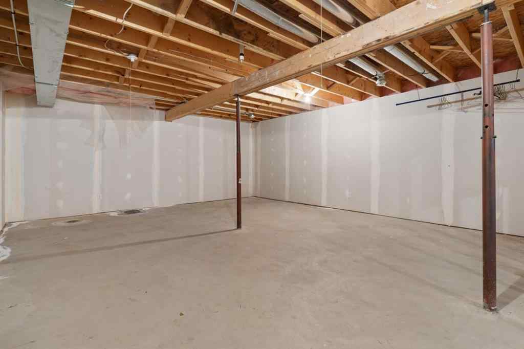 MLS® A2180472 - 5121 50 Street  in Strome Strome, Residential