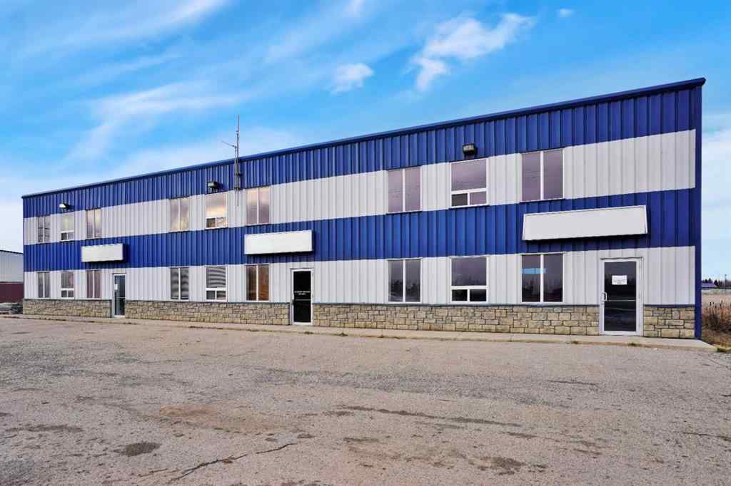 MLS® A2180523 - Unit #5 8 Gateway Boulevard  in Gateway Industrial Park Rural Clearwater County, Commercial