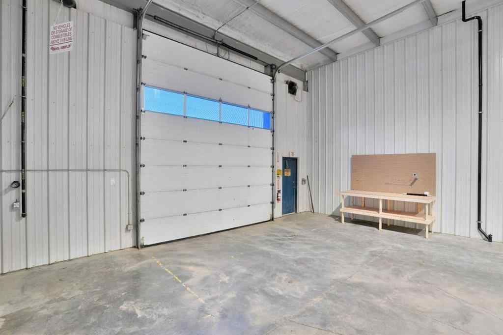 MLS® A2180523 - Unit #5 8 Gateway Boulevard  in Gateway Industrial Park Rural Clearwater County, Commercial