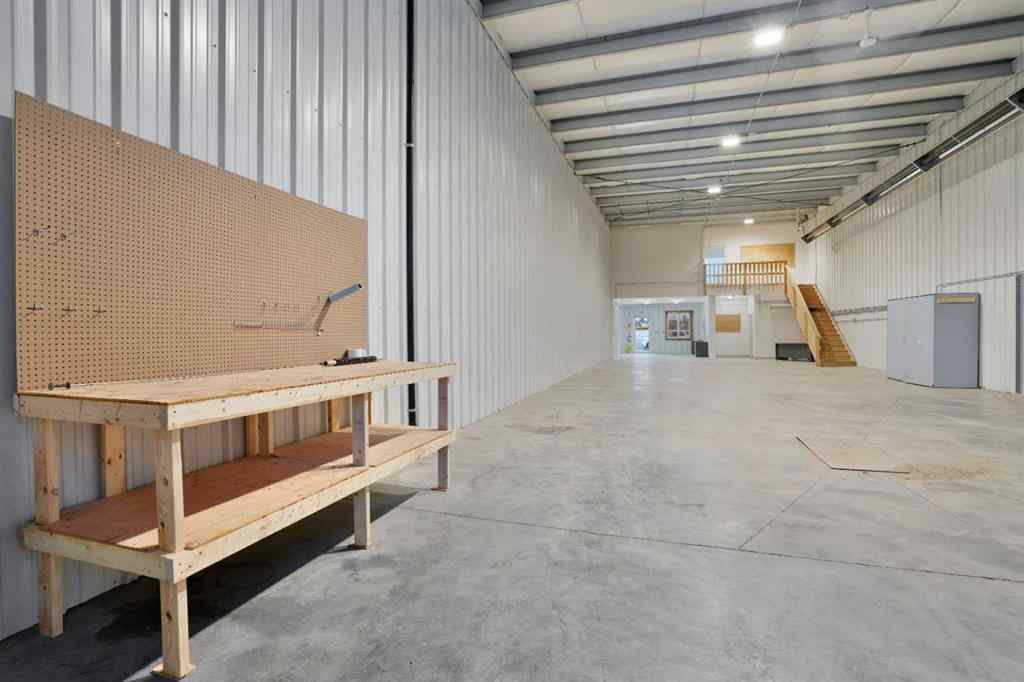 MLS® A2180523 - Unit #5 8 Gateway Boulevard  in Gateway Industrial Park Rural Clearwater County, Commercial