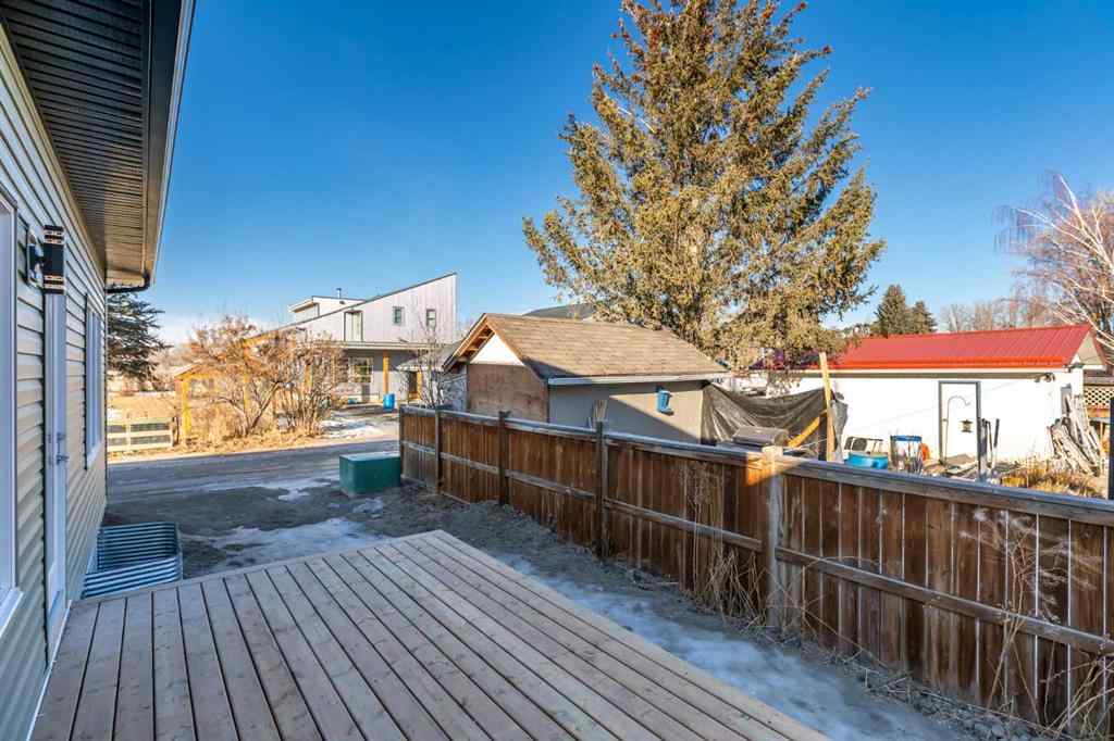 MLS® A2180608 - 906 Macleod Trail SW in McLaughlin Meadows High River, Residential