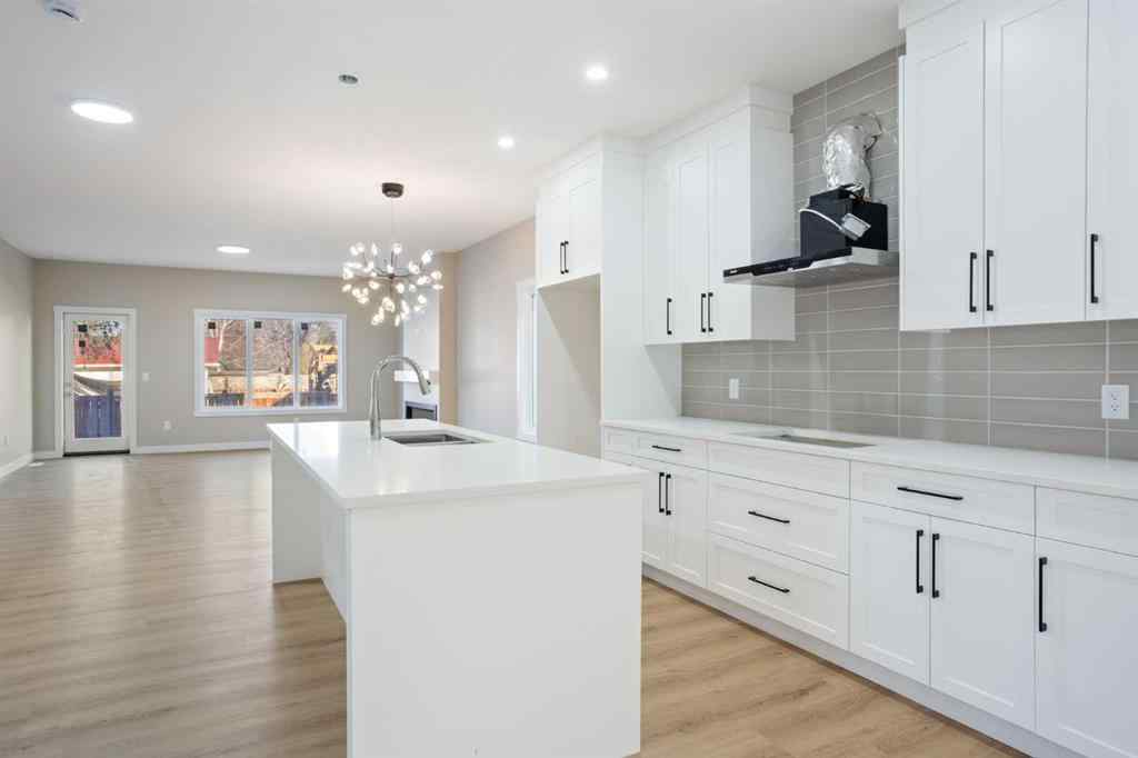 MLS® A2180608 - 906 Macleod Trail SW in McLaughlin Meadows High River, Residential