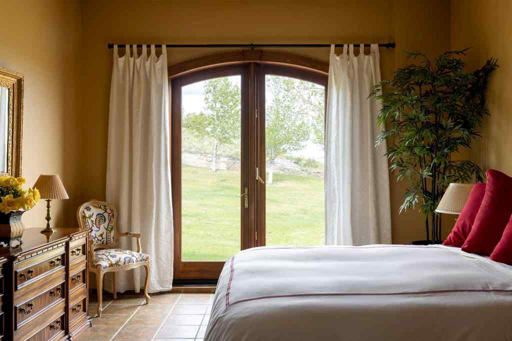 MLS® A2180679 - 2322 HIGHWAY 3   in NONE Rural Pincher Creek No. 9, M.D. of, Residential