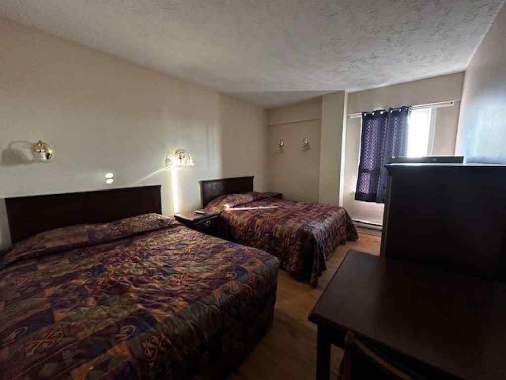 MLS® A2180717 - 5001 50 Street  in Downtown West Stettler, Commercial