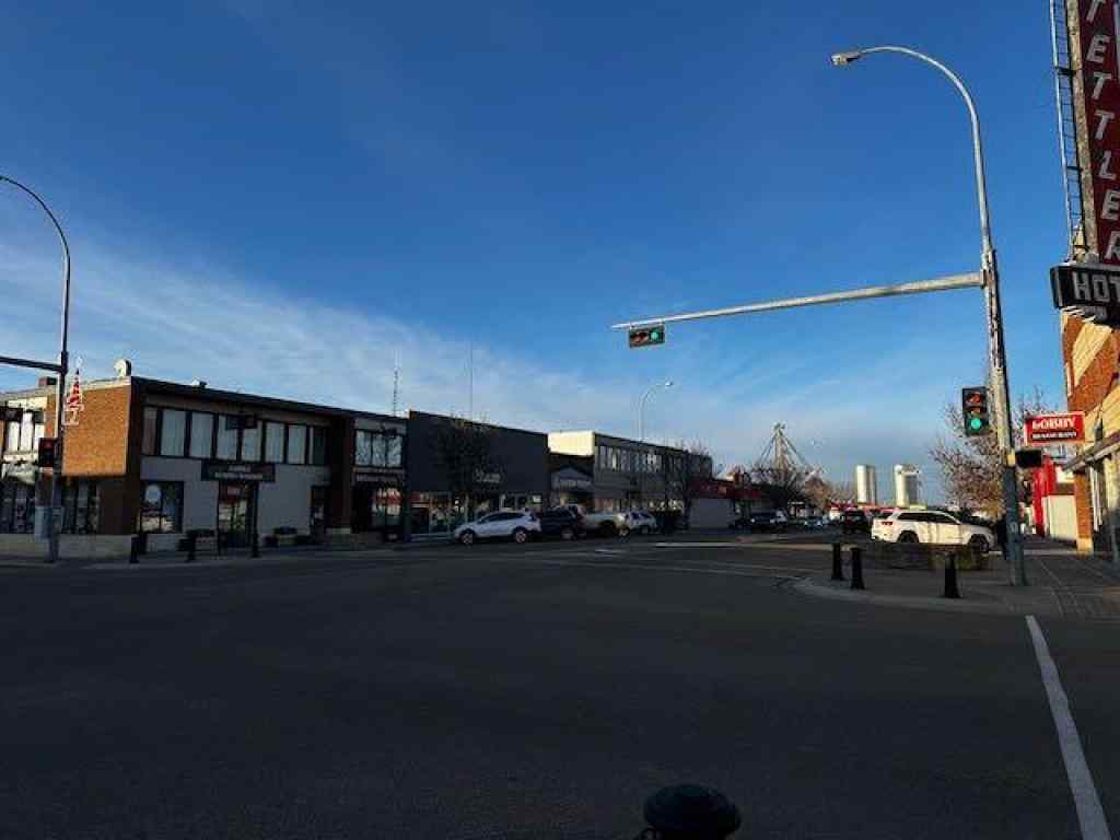 MLS® A2180717 - 5001 50 Street  in Downtown West Stettler, Commercial