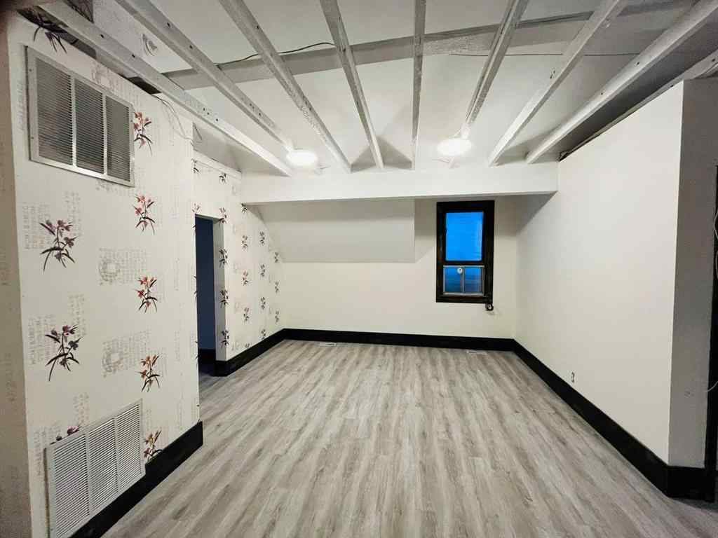 MLS® A2180833 - 109 14 Street NW in West Hillhurst Calgary, Commercial