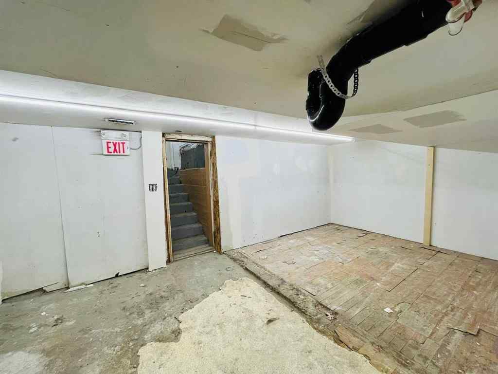 MLS® A2180833 - 109 14 Street NW in West Hillhurst Calgary, Commercial