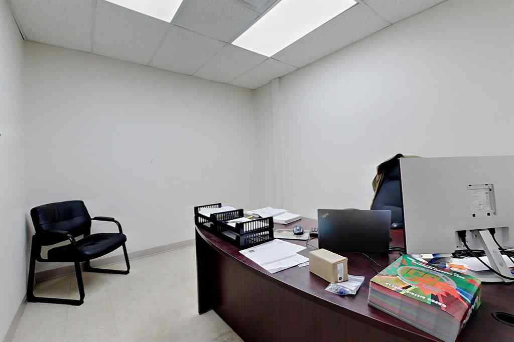 MLS® A2181202 - Unit #3 8 Gateway Boulevard  in Gateway Industrial Park Rural Clearwater County, Commercial