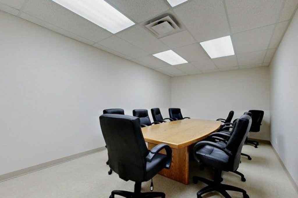 MLS® A2181202 - Unit #3 8 Gateway Boulevard  in Gateway Industrial Park Rural Clearwater County, Commercial