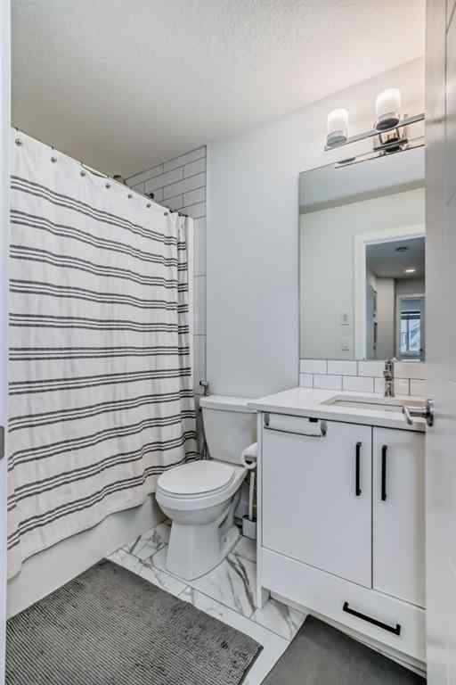 MLS® A2181338 - 166 Creekstone Way SW in Pine Creek Calgary, Residential
