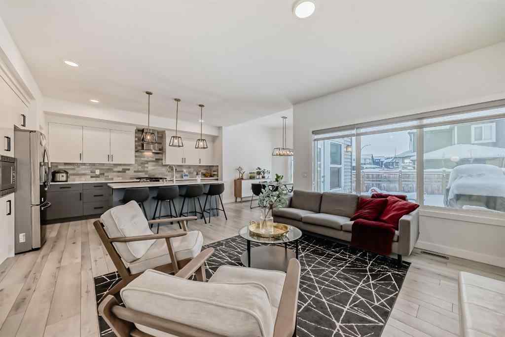 MLS® A2181338 - 166 Creekstone Way SW in Pine Creek Calgary, Residential