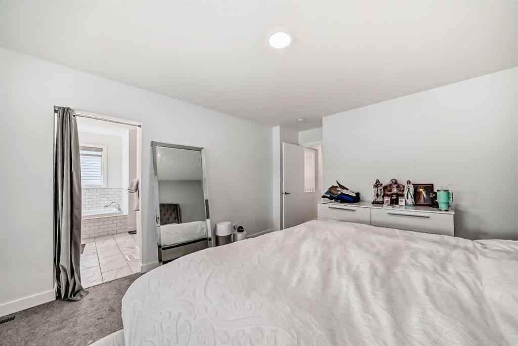 MLS® A2181338 - 166 Creekstone Way SW in Pine Creek Calgary, Residential
