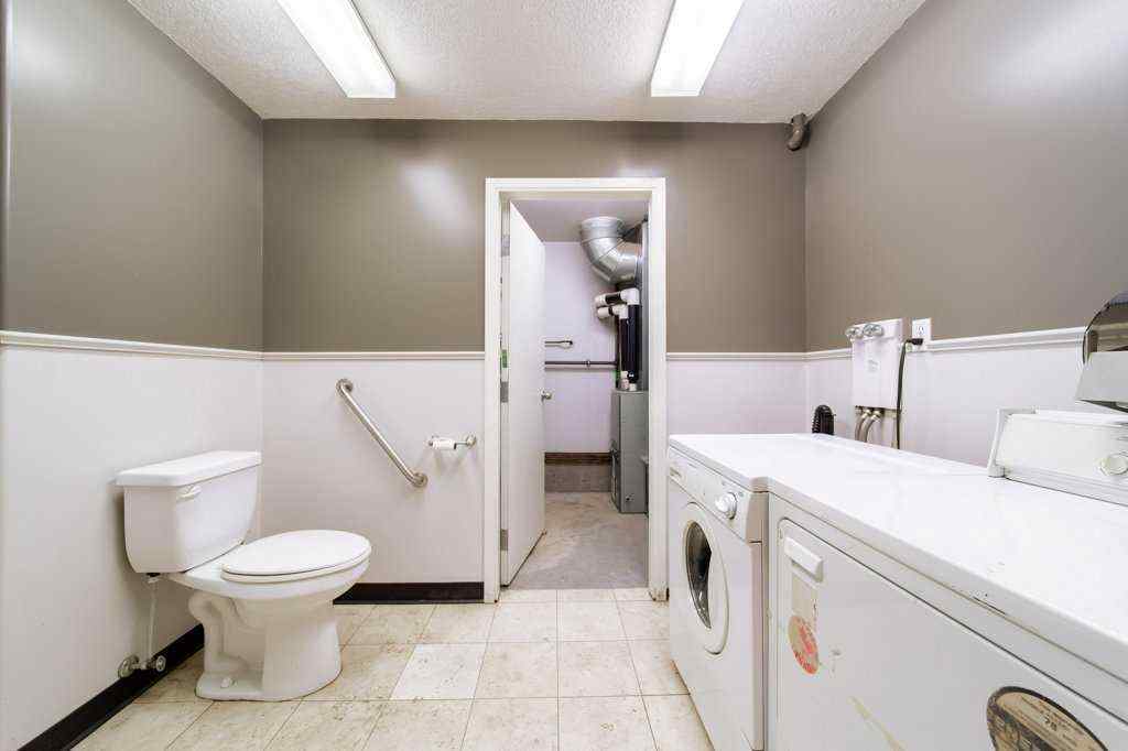 MLS® A2181377 - 22904 110 Avenue NW in Winterburn Industrial West Edmonton, Commercial