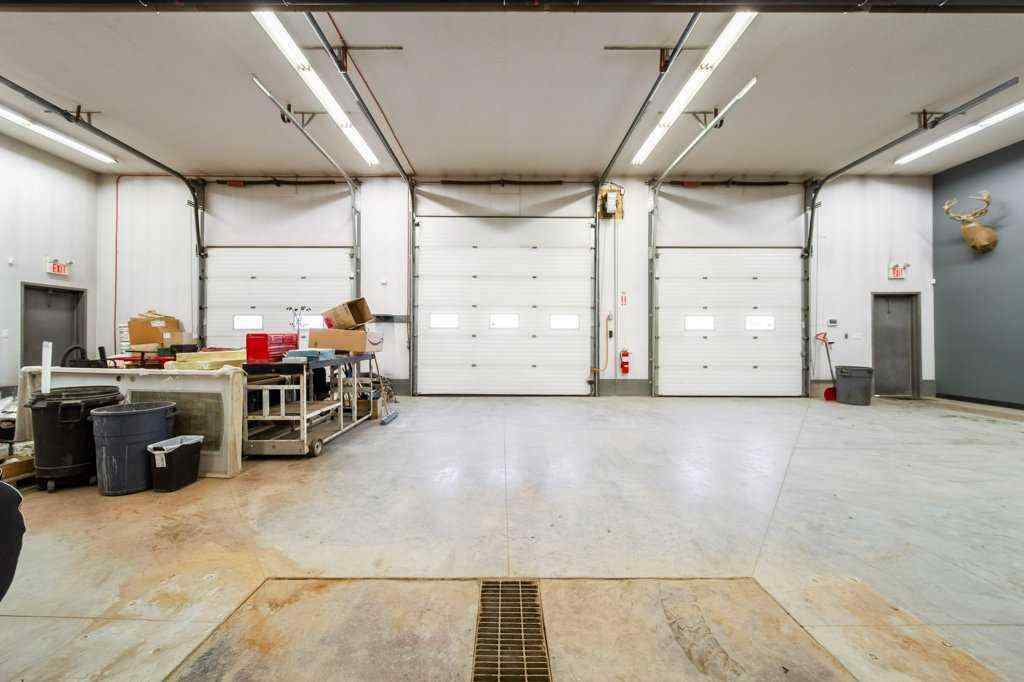 MLS® A2181377 - 22904 110 Avenue NW in Winterburn Industrial West Edmonton, Commercial