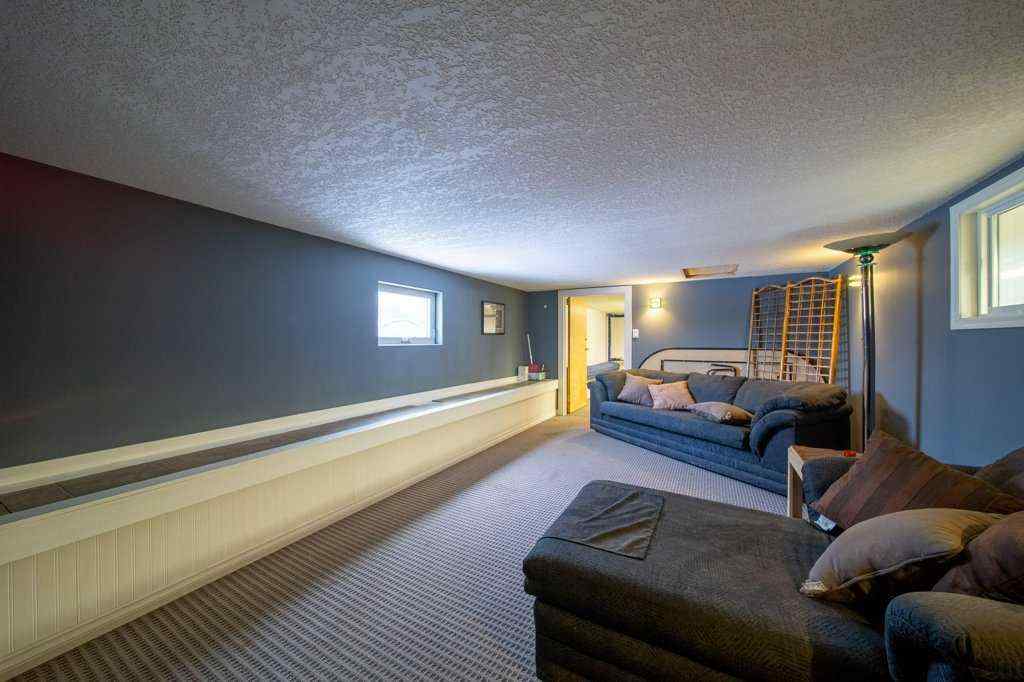 MLS® A2181377 - 22904 110 Avenue NW in Winterburn Industrial West Edmonton, Commercial