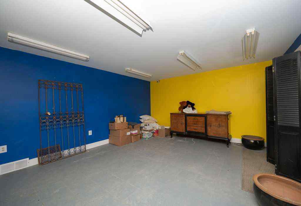 MLS® A2181774 - 5008 50 Avenue  in Colinton Colinton, Commercial
