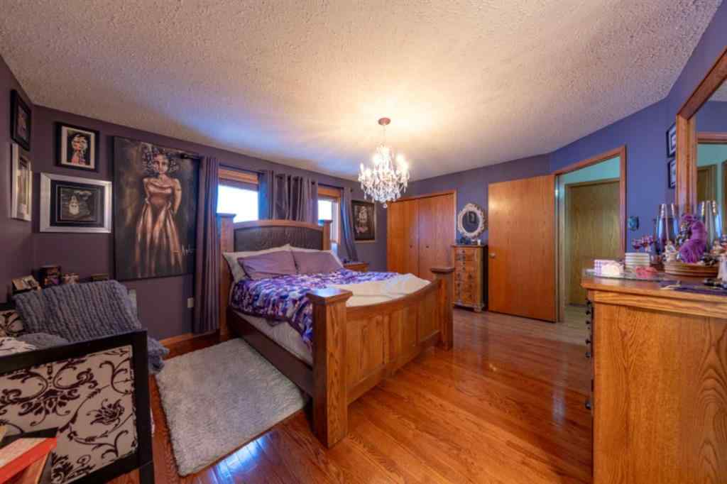 MLS® A2182178 - 3801 57A Avenue  in Southridge Lloydminster, Residential